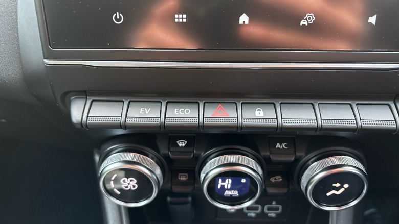 Renault Captur 1.6 E-Tech full hybrid 145 Evolution 5dr Auto Hybrid Hatchback